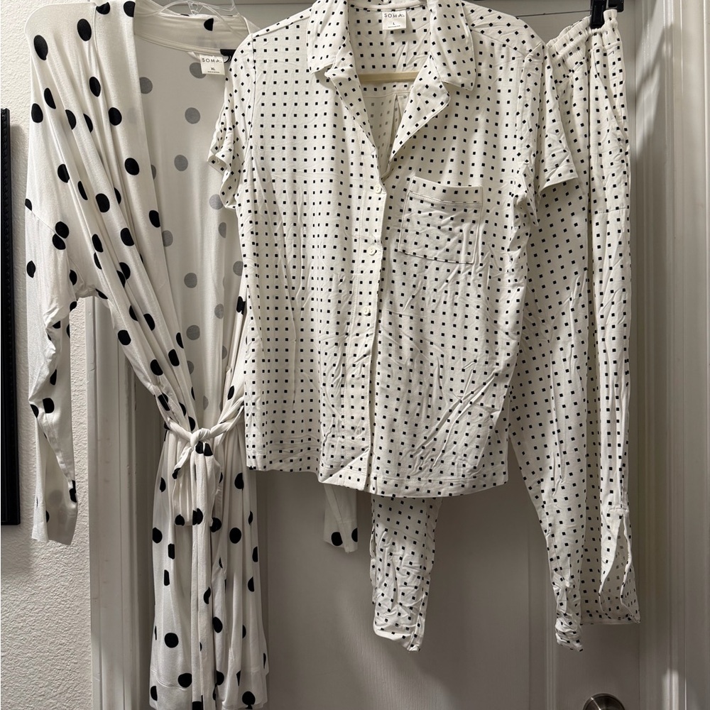 Soma Black and White Polka Dot Pajama Set